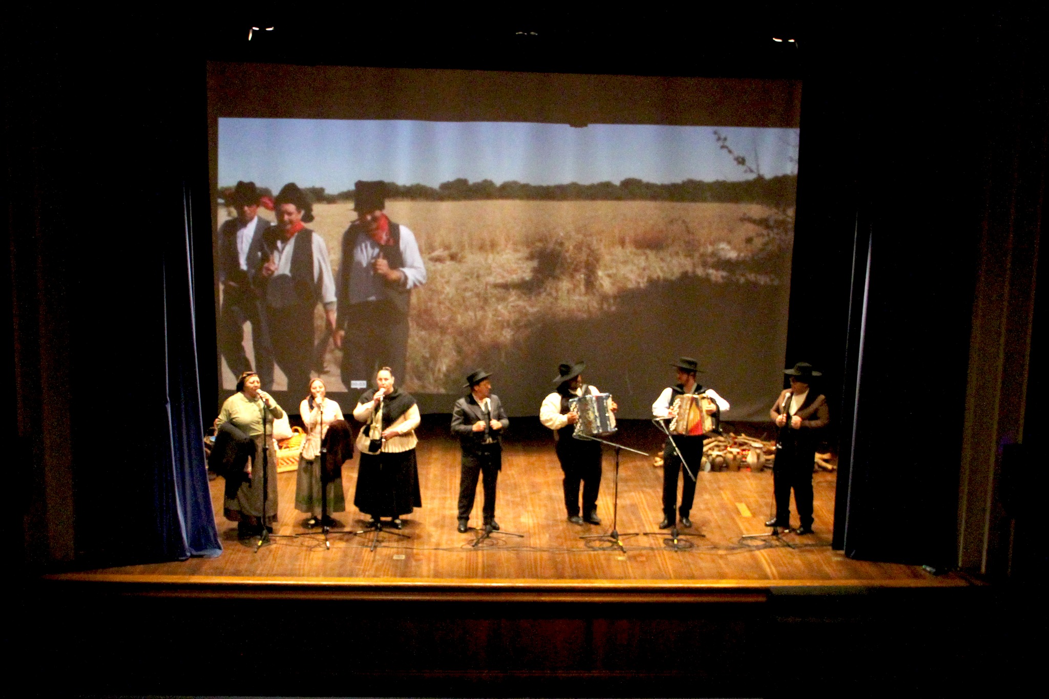 5º Encontro de Cantadores de Saias