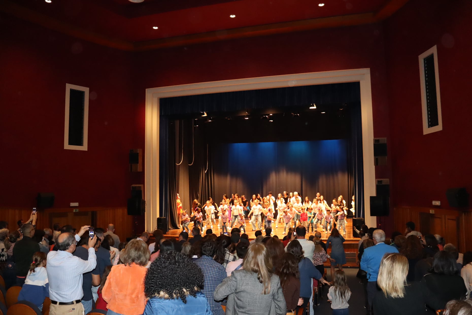 Dia Mundial da Dança celebrado no Teatro-Cinema