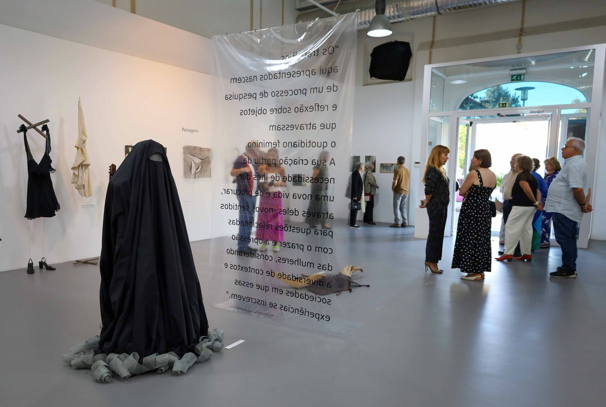 A Mulher em Exposição no Centro de Artes e Cultura