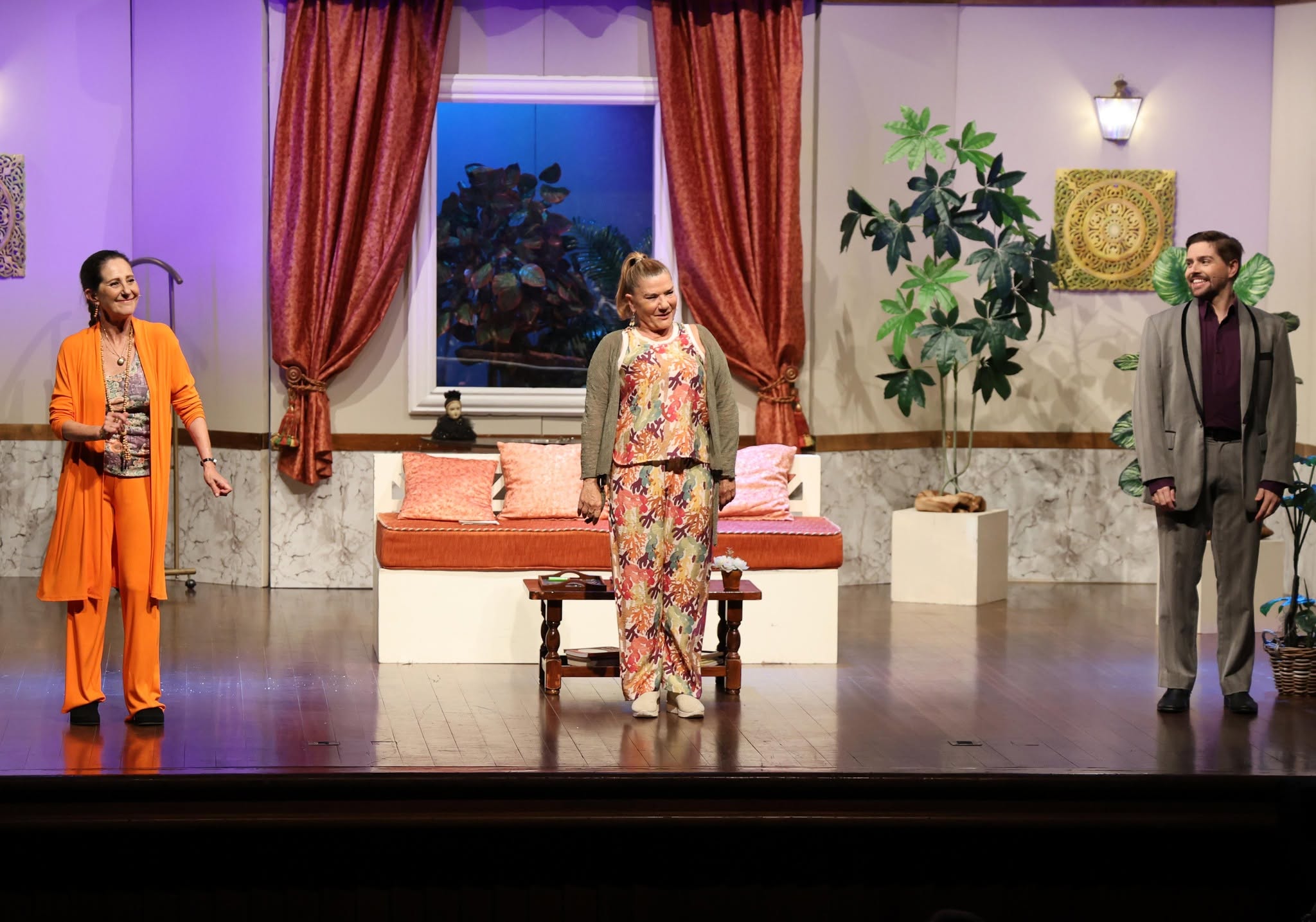 Marina Mota Lotou Teatro-Cinema