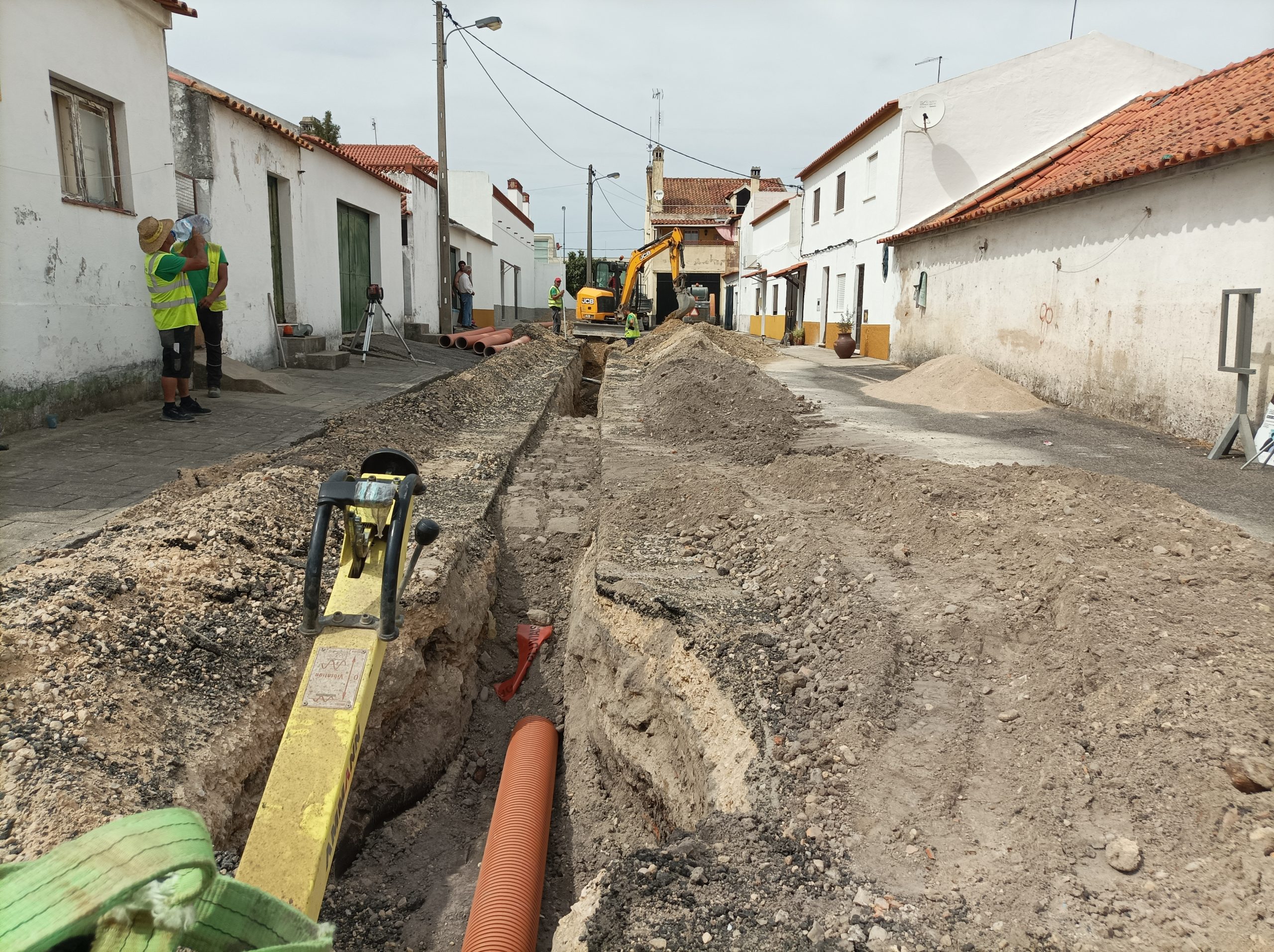 Trabalhos de Saneamento, Drenagem e Abastecimento de Águas em vários locais do concelho de Ponte de Sor
