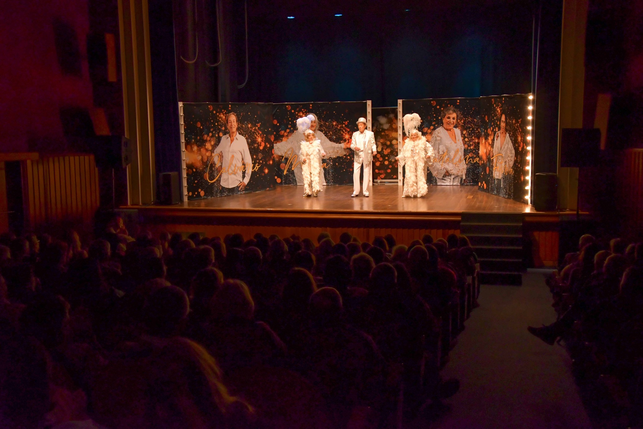 Comédia a Abrir o Mês do Teatro